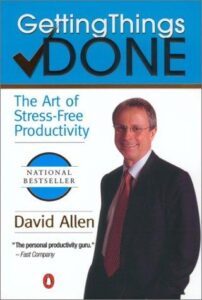 Portada de Organízate con eficacia de David Allen